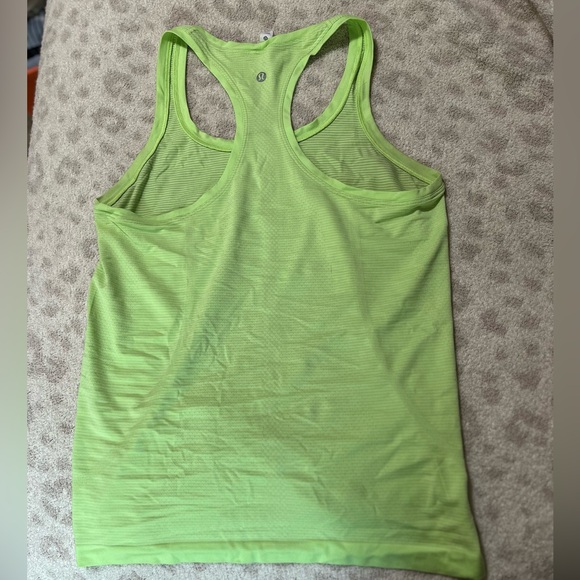 Lululemon Tank - Picture 5 of 5
